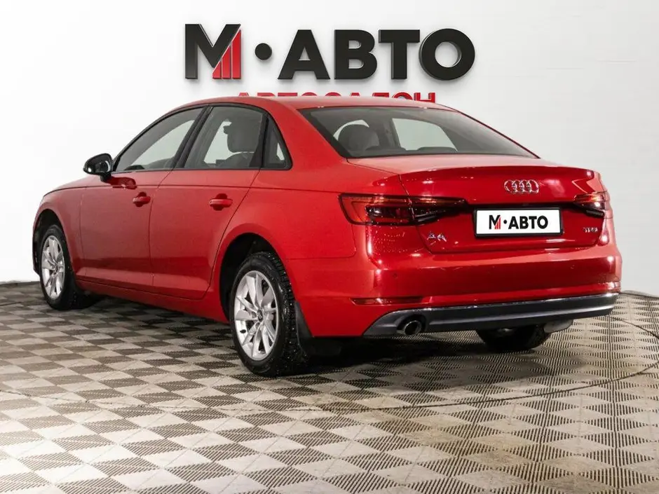 Audi A4, 2015 г.