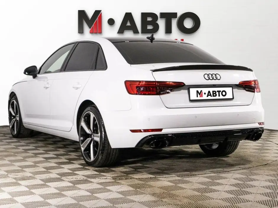 Audi A4, 2017 г.