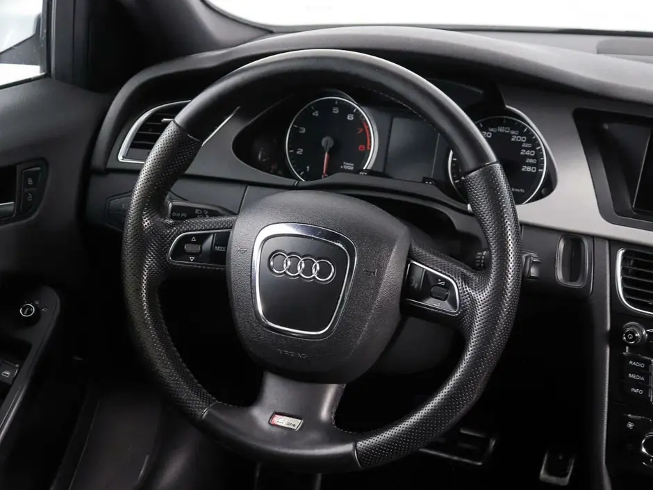 Audi A4, 2011 г.