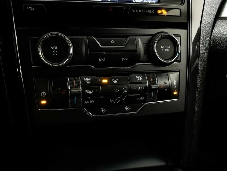 Ford Explorer, 2016 г.