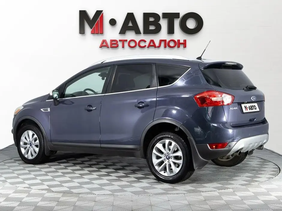Ford Kuga, 2011 г.
