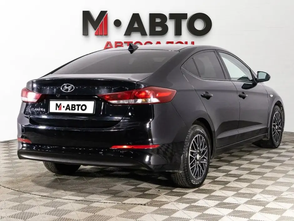 Hyundai Elantra, 2017 г.