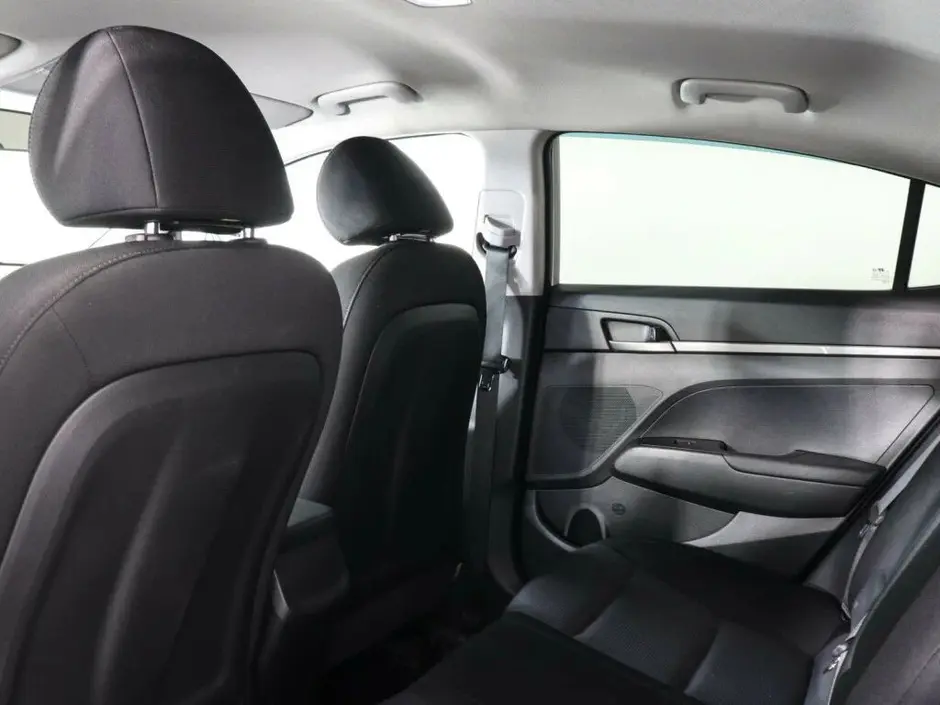 Hyundai Elantra, 2018 г.