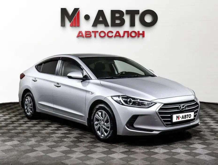 Hyundai Elantra, 2018 г.