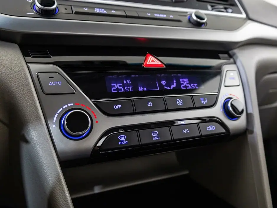 Hyundai Elantra, 2018 г.