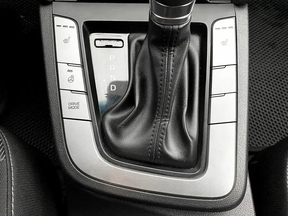 Hyundai Elantra, 2017 г.