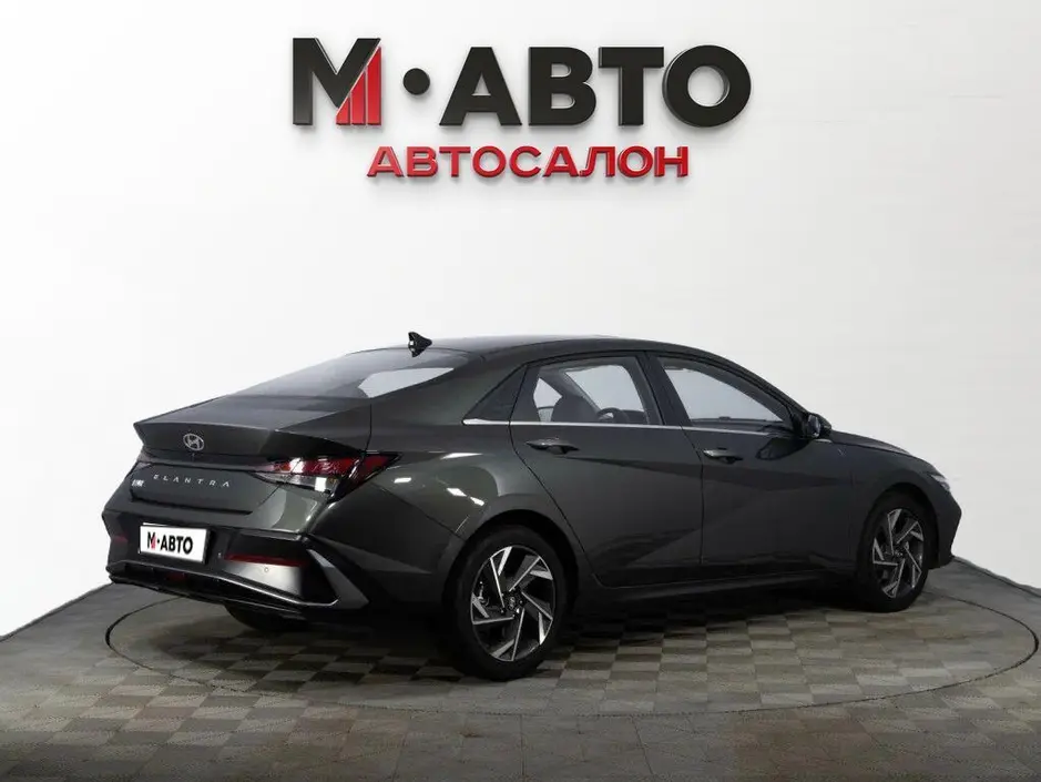 Hyundai Elantra, 2023 г.