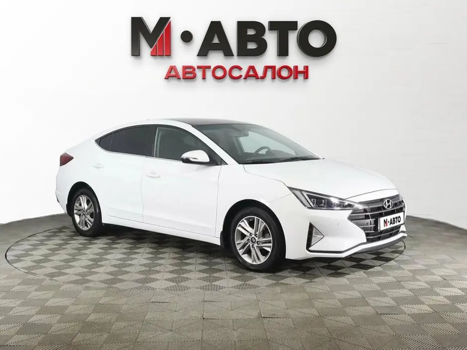 Hyundai Elantra, 2019 г.