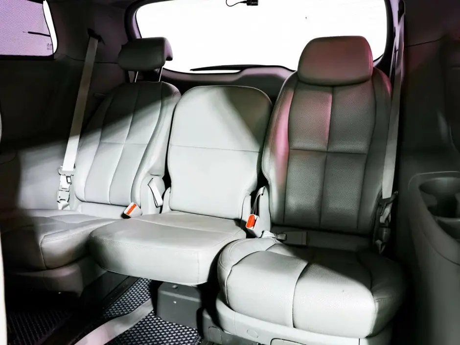 Kia Carnival, 2017 г.