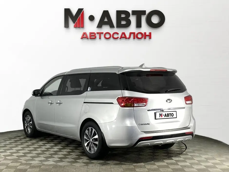 Kia Carnival, 2015 г.