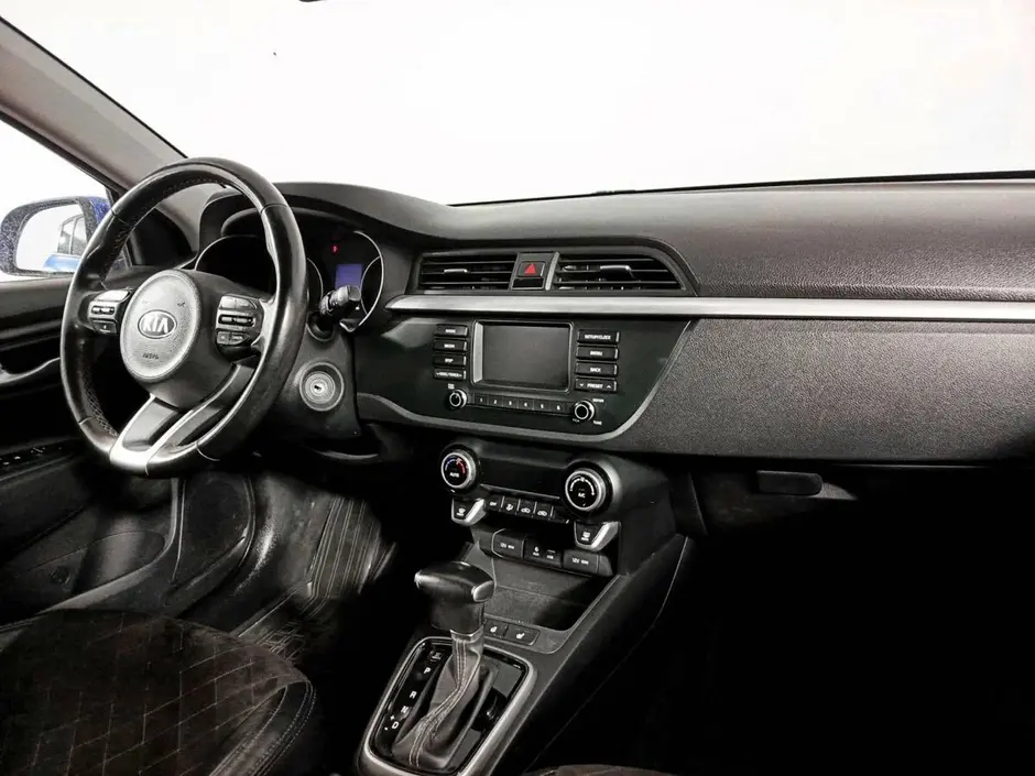 Kia Rio X-Line, 2018 г.