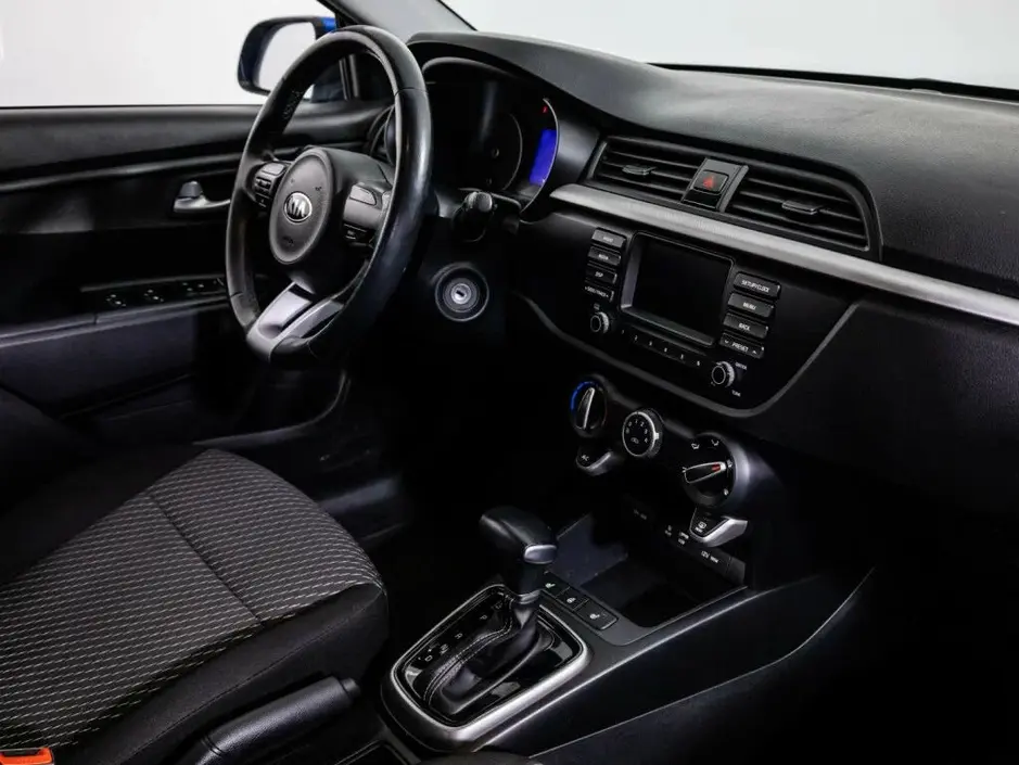 Kia Rio X-Line, 2018 г.