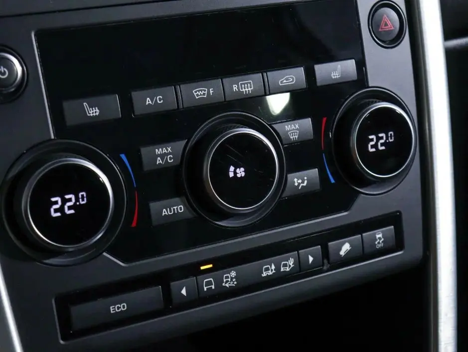 Land Rover Discovery Sport, 2015 г.