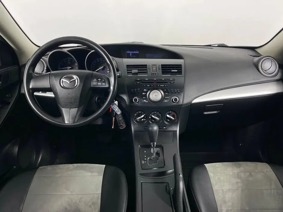 Mazda 3, 2013 г.