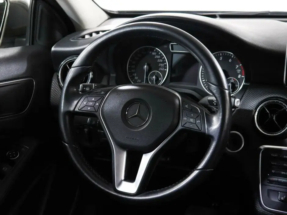 Mercedes-Benz A-Класс, 2013 г.