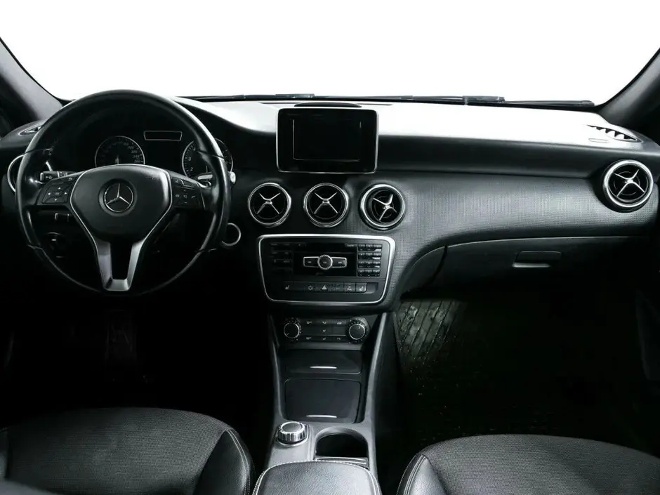 Mercedes-Benz A-Класс, 2014 г.