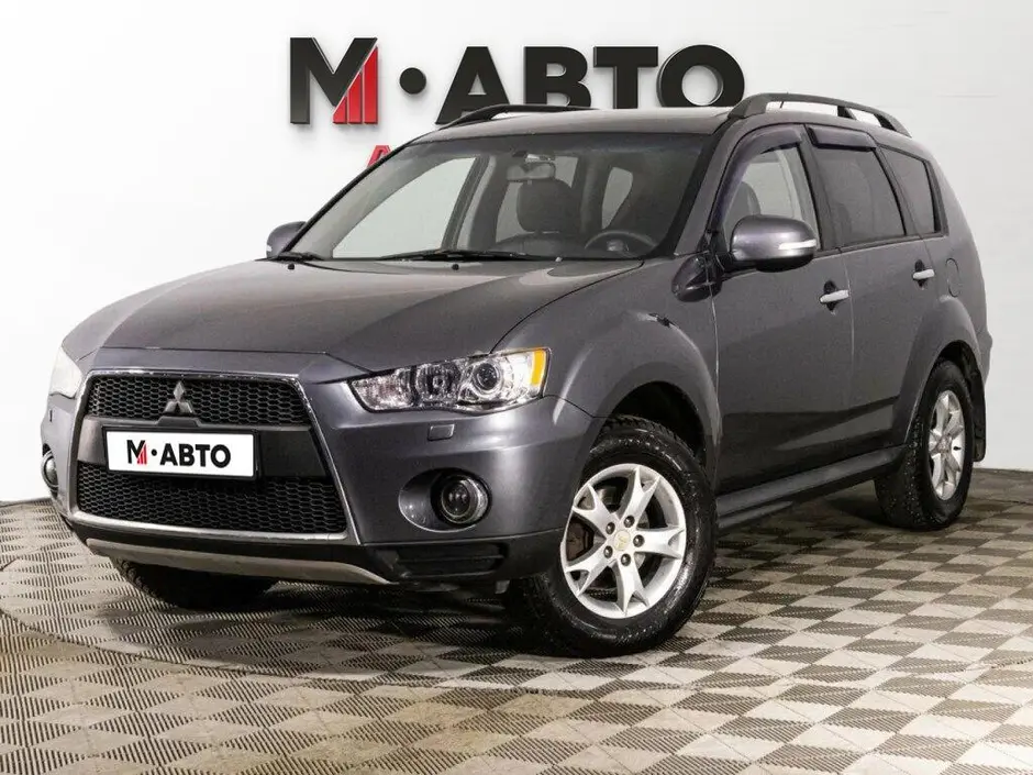 Mitsubishi Outlander, 2012 г.