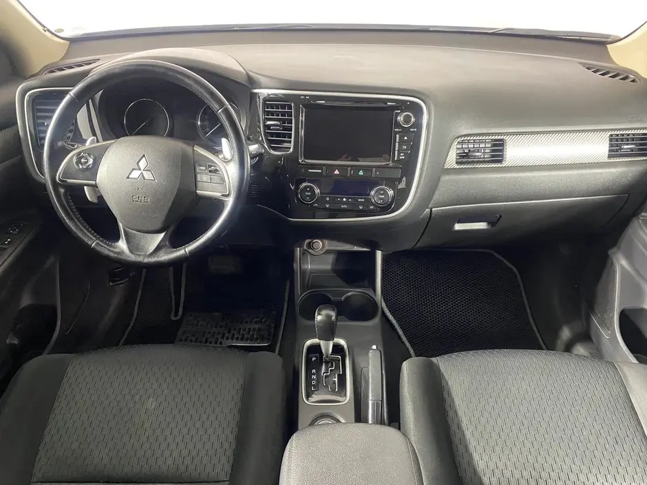 Mitsubishi Outlander, 2014 г.