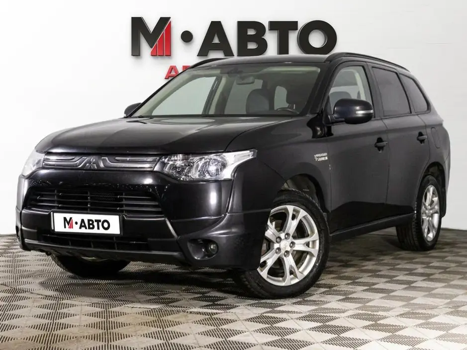 Mitsubishi Outlander, 2014 г.
