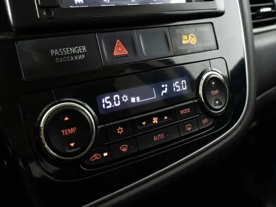 Mitsubishi Outlander, 2014 г.