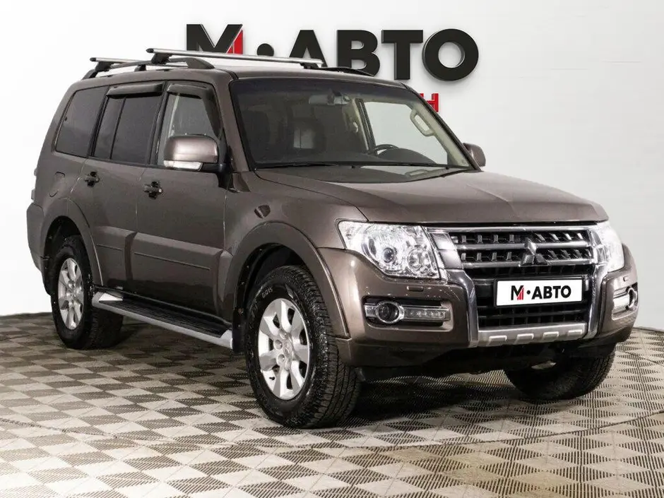 Mitsubishi Pajero, 2014 г.
