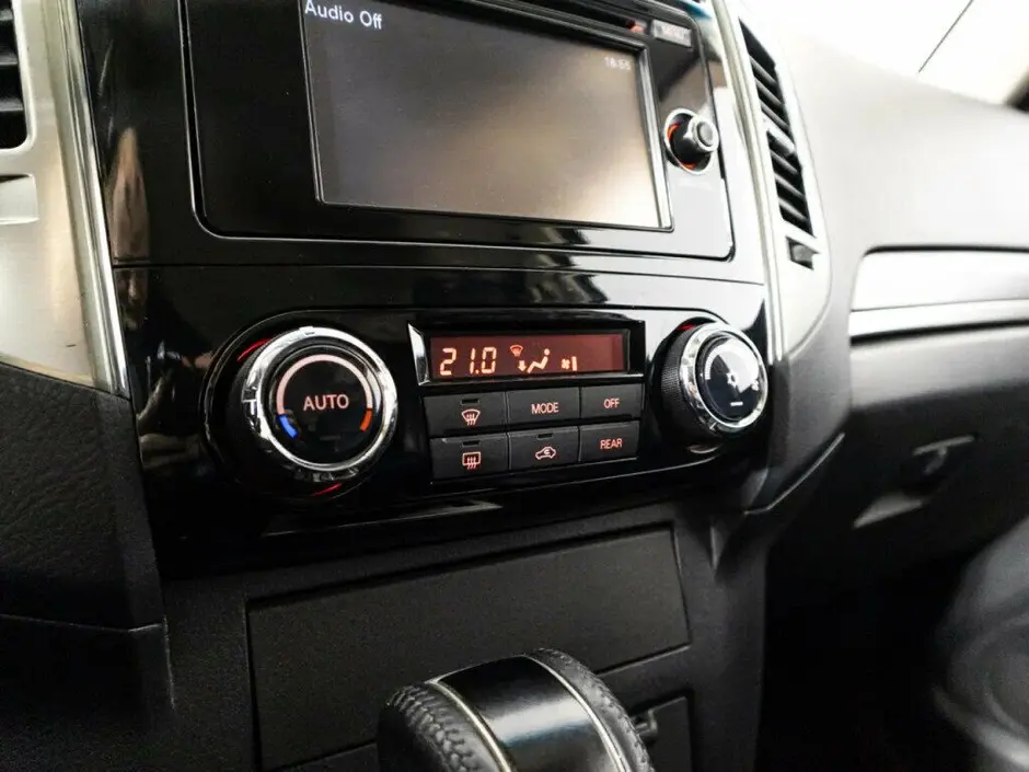 Mitsubishi Pajero, 2014 г.