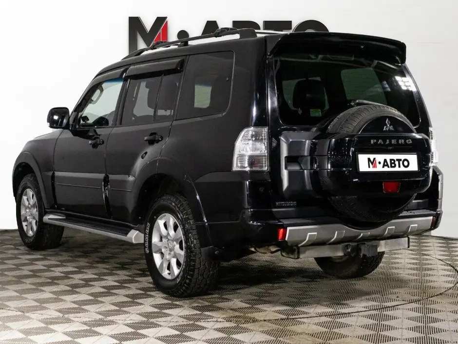 Mitsubishi Pajero, 2013 г.