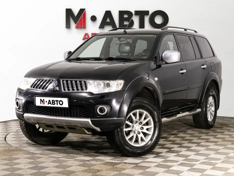 Mitsubishi Pajero Sport, 2011 г.