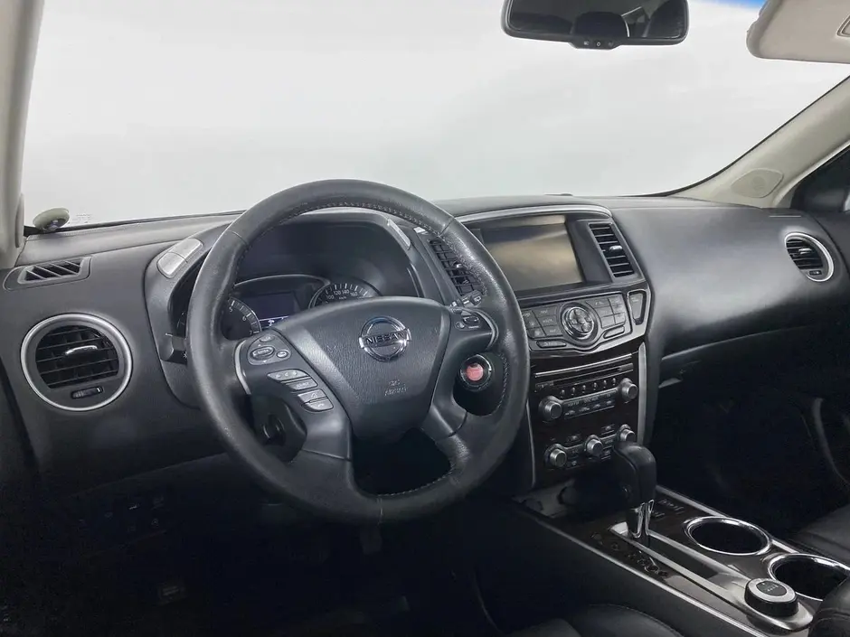 Nissan Pathfinder, 2014 г.