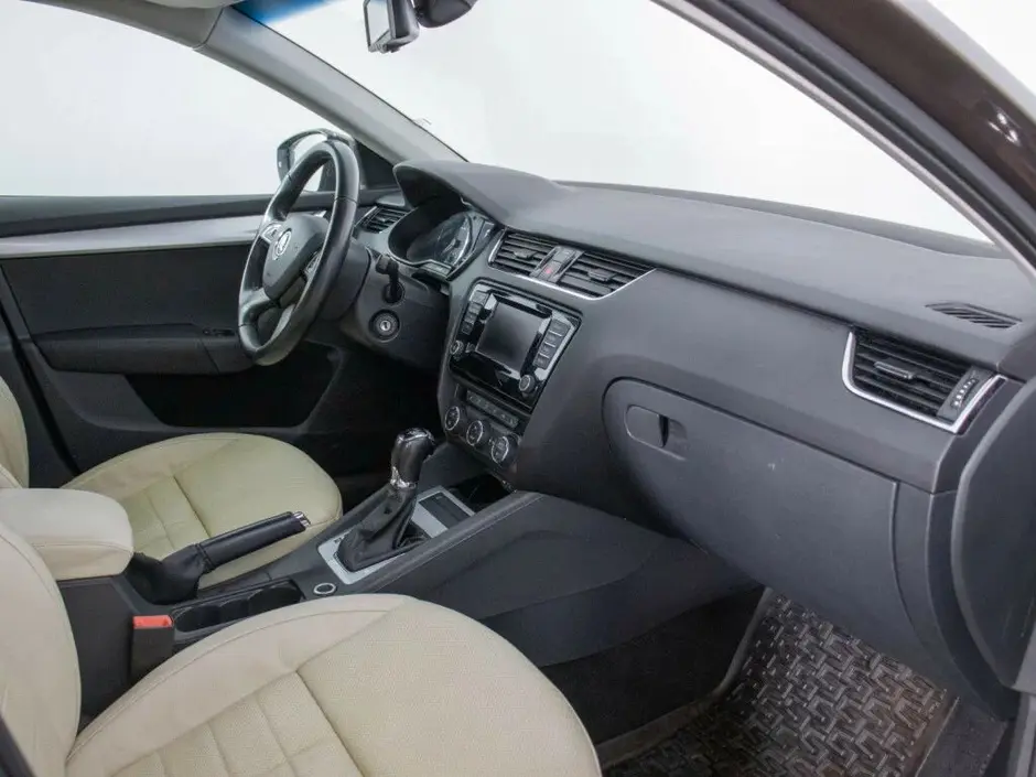 Skoda Octavia, 2015 г.