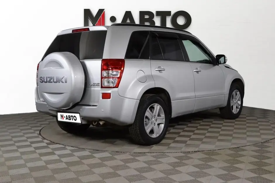 Suzuki Grand Vitara, 2010 г.