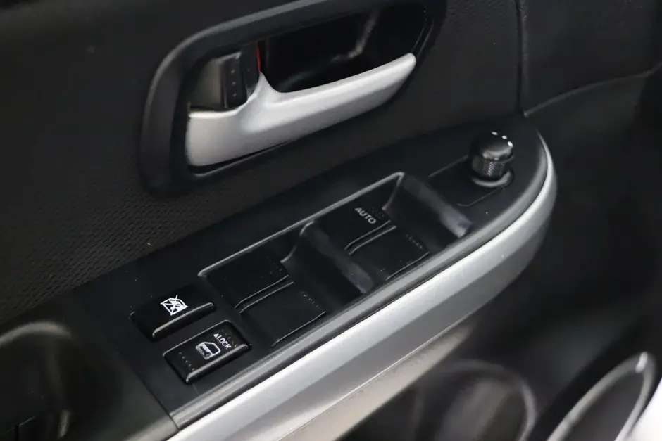 Suzuki Grand Vitara, 2010 г.