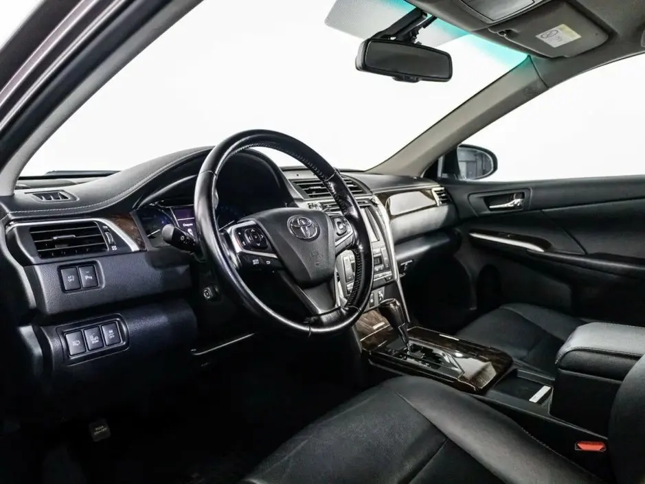 Toyota Camry, 2015 г.