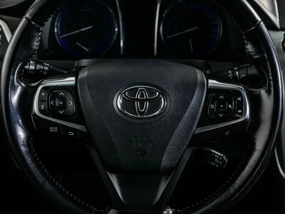 Toyota Camry, 2015 г.