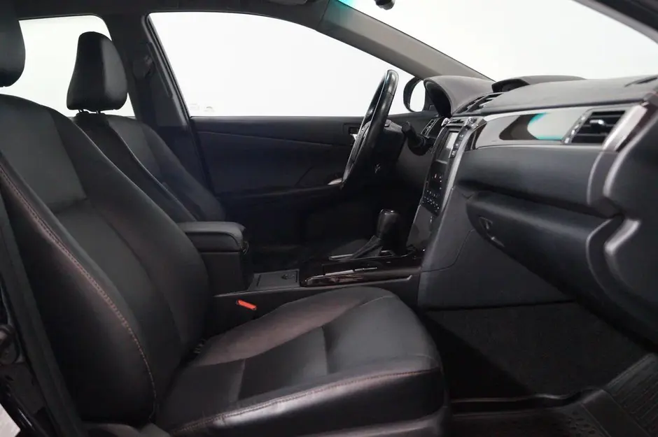 Toyota Camry, 2016 г.