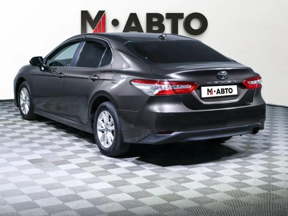 Toyota Camry, 2020 г.