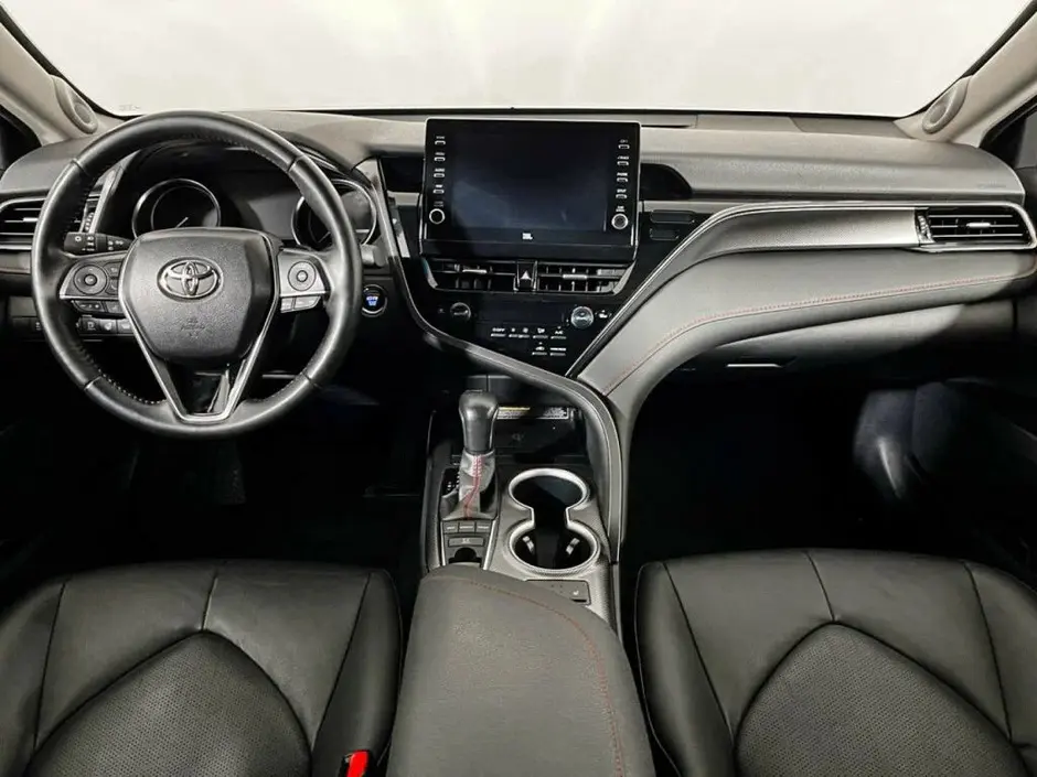 Toyota Camry, 2021 г.