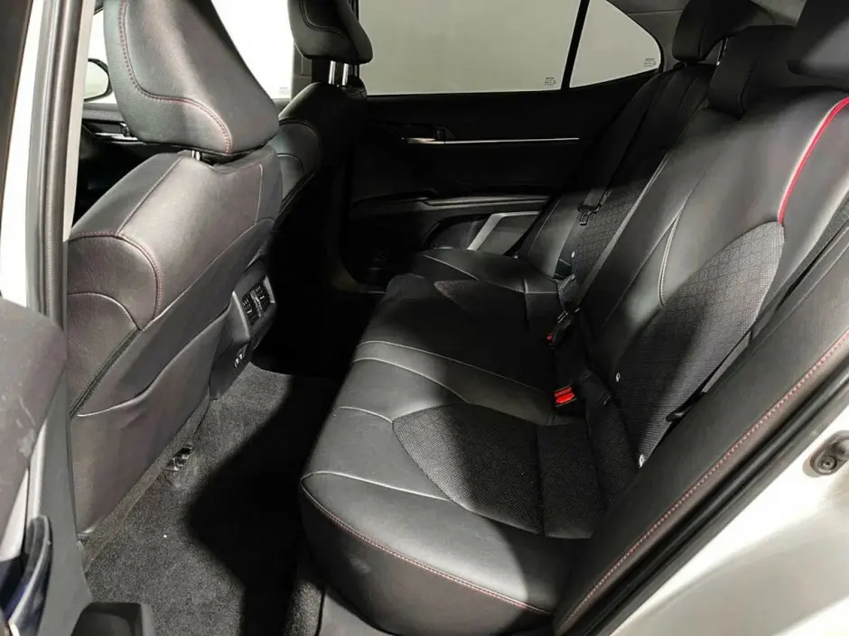 Toyota Camry, 2021 г.