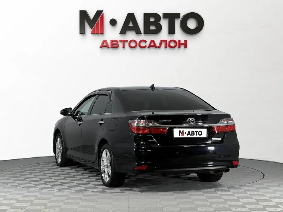 Toyota Camry, 2017 г.