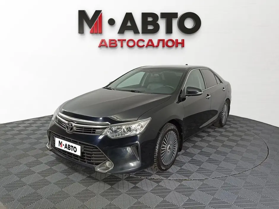 Toyota Camry, 2015 г.