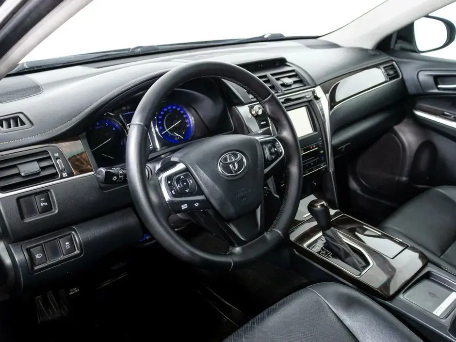 Toyota Camry, 2016 г.