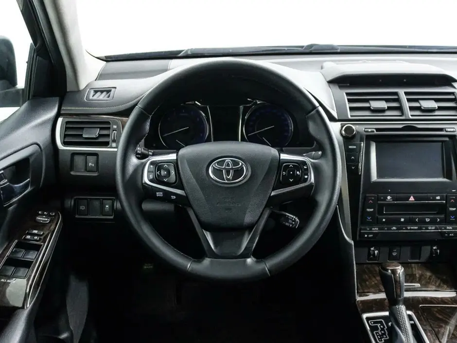 Toyota Camry, 2016 г.