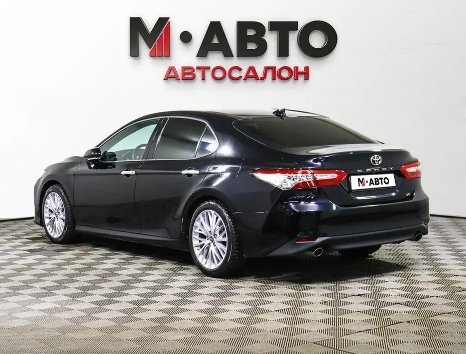 Toyota Camry, 2019 г.