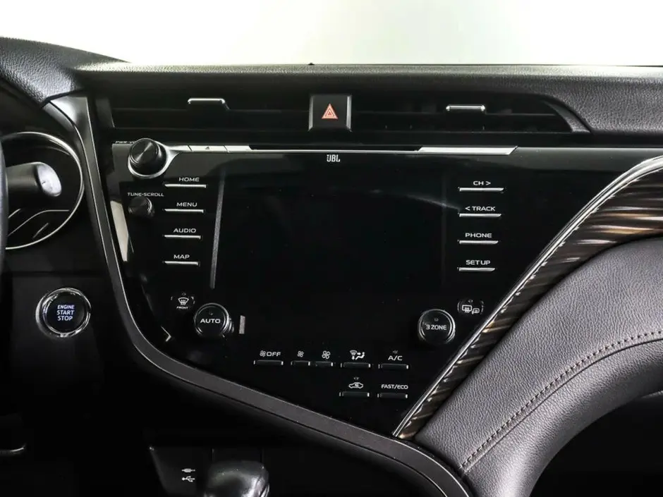 Toyota Camry, 2019 г.