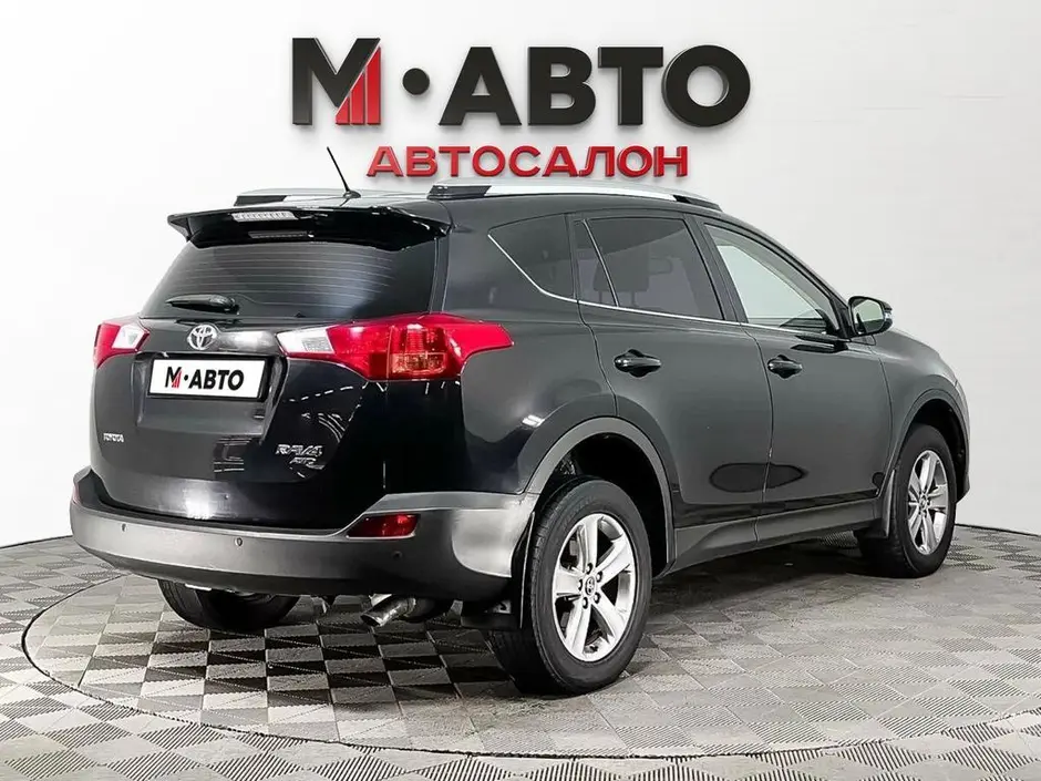 Toyota RAV4, 2014 г.