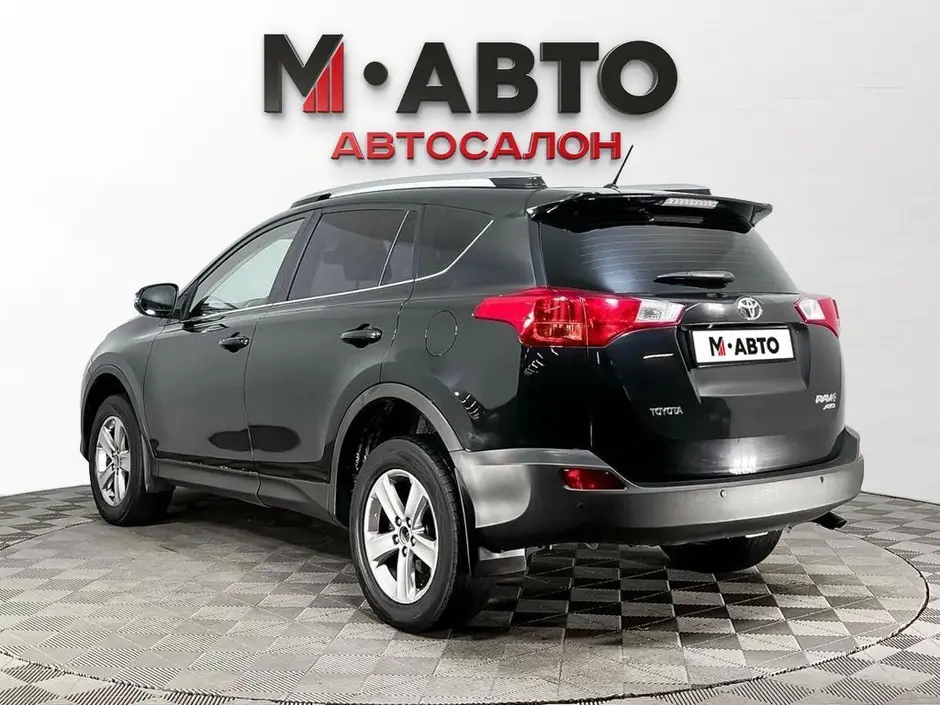 Toyota RAV4, 2014 г.