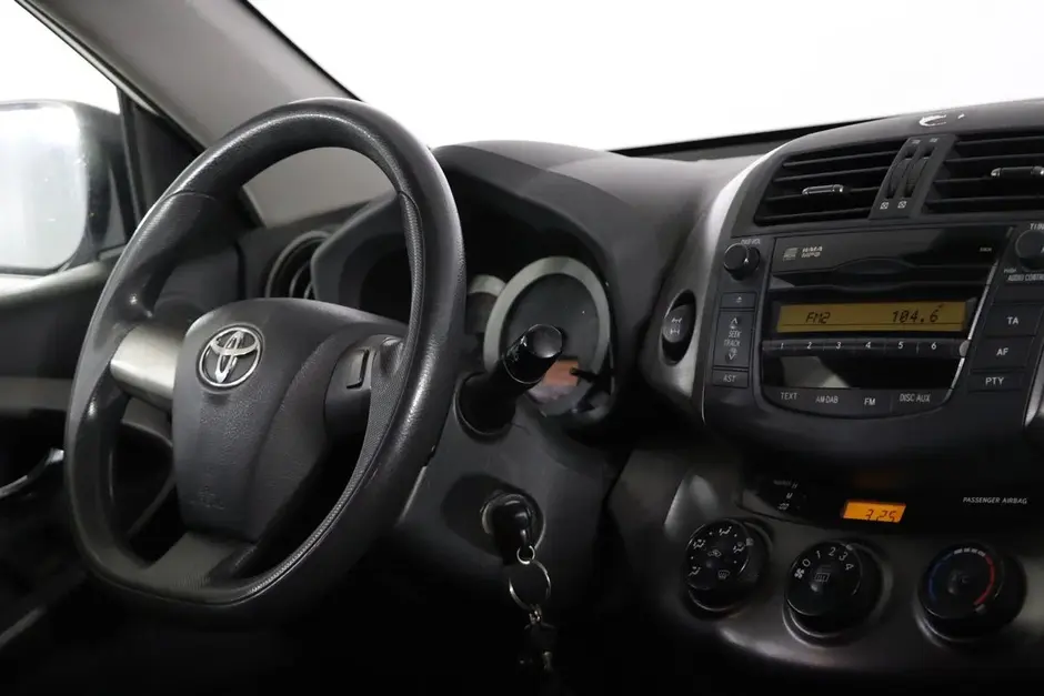 Toyota RAV4, 2012 г.