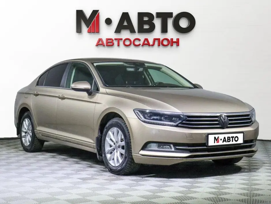 Volkswagen Passat, 2015 г.