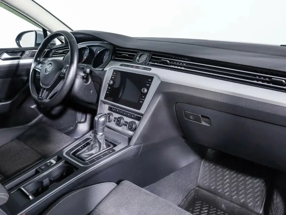 Volkswagen Passat, 2018 г.