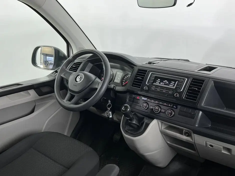 Volkswagen Caravelle, 2016 г.